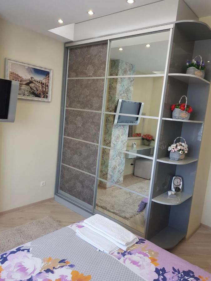 Sky House Exclusive Apartments Кишинев Екстериор снимка