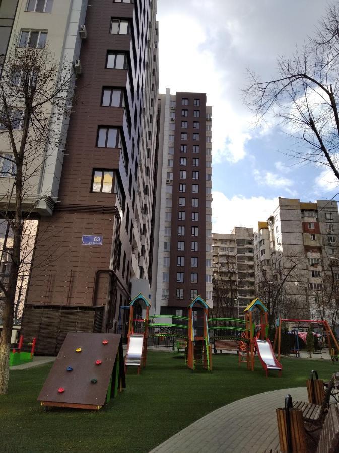 Sky House Exclusive Apartments Кишинев Екстериор снимка